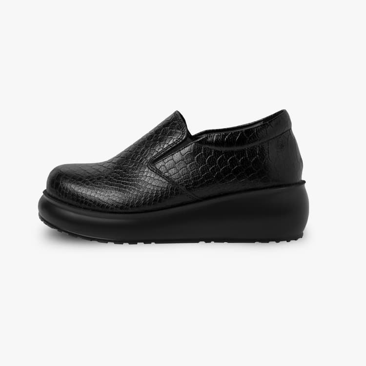 عکس کفش طبی زنانه مدل رم