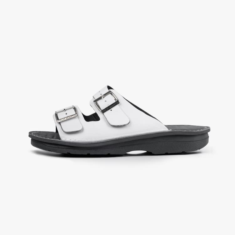 عکس صندل طبی مردانه مدل ایبیزا