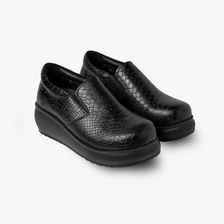 عکس کفش طبی زنانه مدل رم