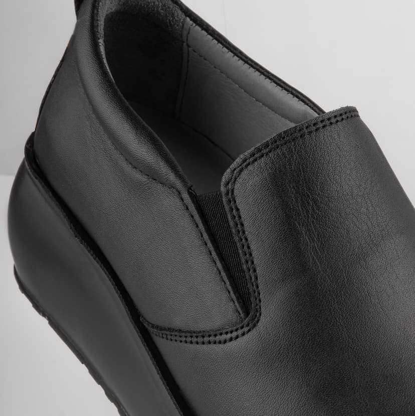 عکس کفش طبی زنانه مدل رم